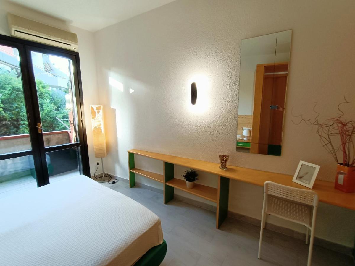 Venusilia Apartment - Free Parking อาชิ กัสเตลโล ภายนอก รูปภาพ