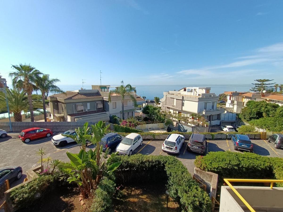 Venusilia Apartment - Free Parking อาชิ กัสเตลโล ภายนอก รูปภาพ