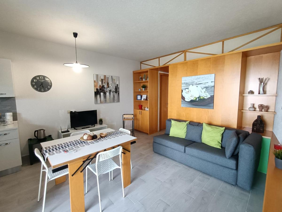 Venusilia Apartment - Free Parking อาชิ กัสเตลโล ภายนอก รูปภาพ